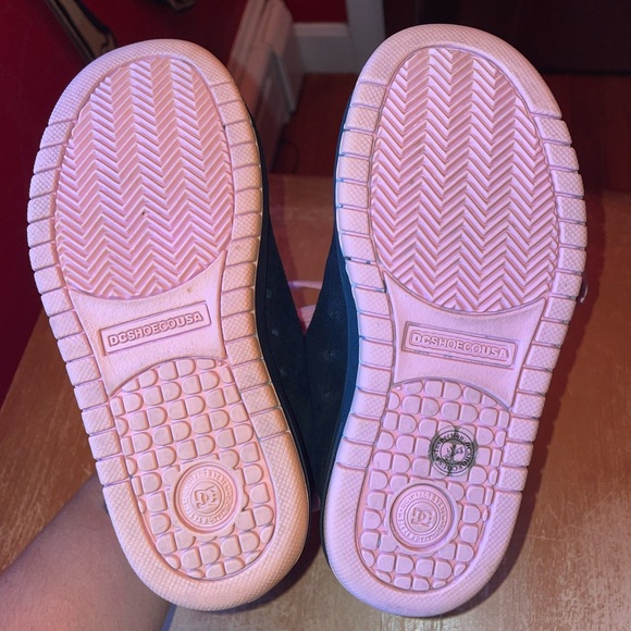 Rare Y2K Black & Pink DC Court Graffik Sneakers - Picture 3 of 10